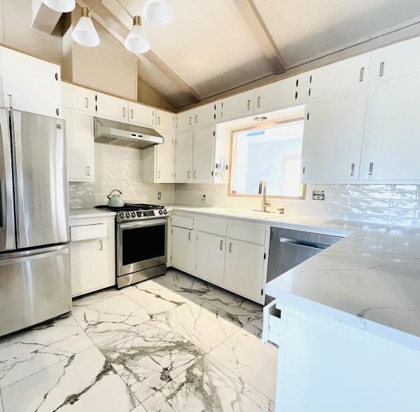 Nancy's Cabinets & Granite Countertop