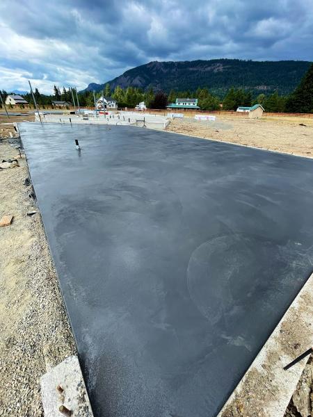 Premier Concrete LLC