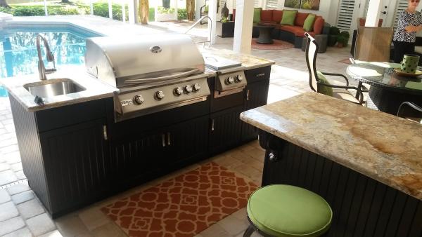 Lanai Kitchens LLC