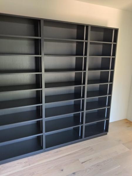 V&M Custom Cabinetry