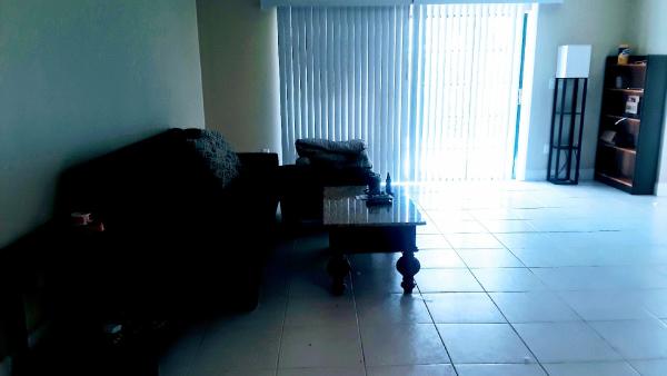 Yanivet's Cleaning Service LLC