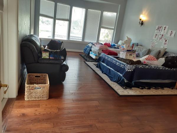 Yanivet's Cleaning Service LLC