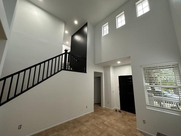 E & E Painting Inc