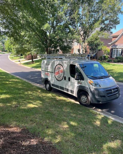 Debris Free Window & Gutter Cleaning