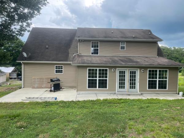 Moore's Pressure Washing LLC