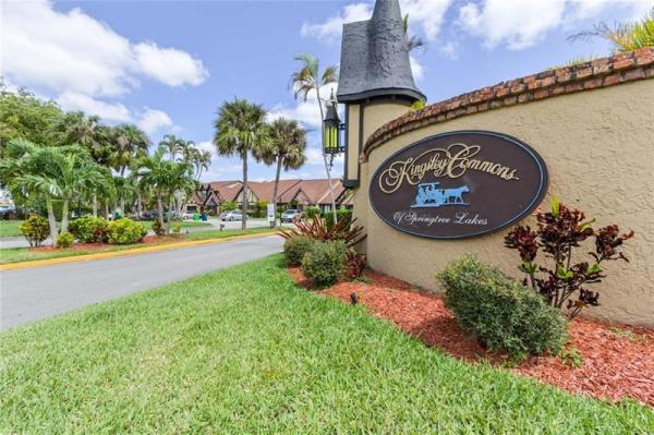 Sharon Wong Hollis at Re/Max Interaction Realty