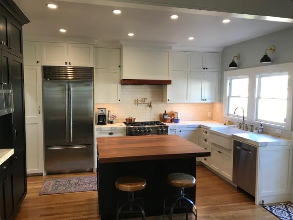 J & J Cabinetry and Design