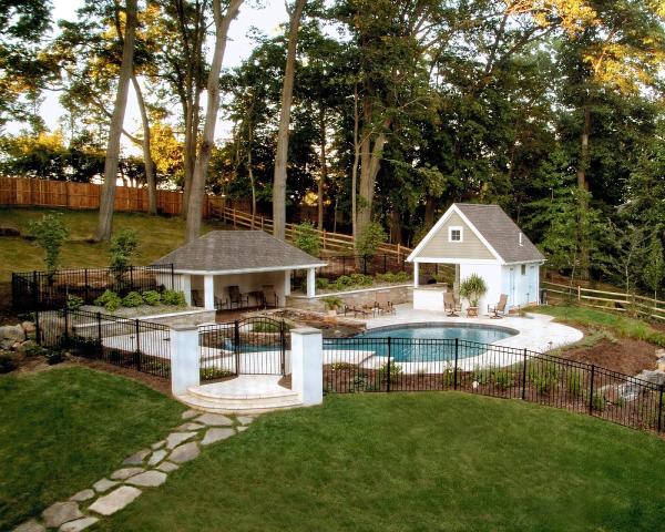 Platinum Pools Inc