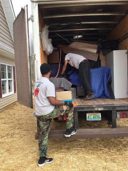 Applewhite Movers LLC