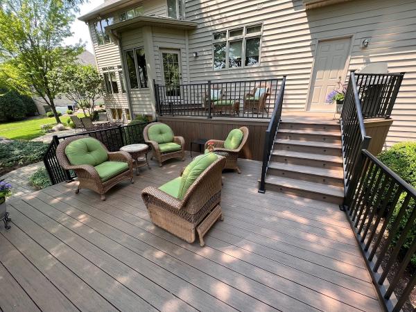 Upperdeck Design and Construction