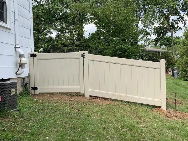Freedom Fence LLC