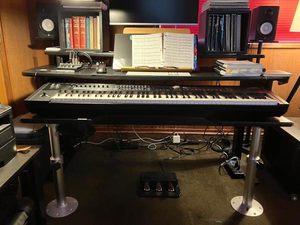 AZ Studio Workstations
