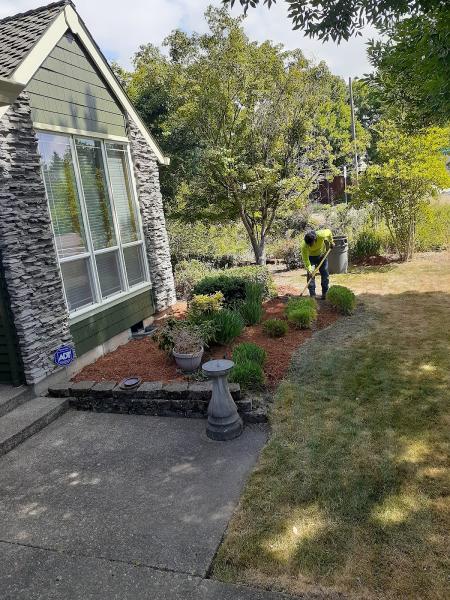 Perez Landscaping Maintenance LLC