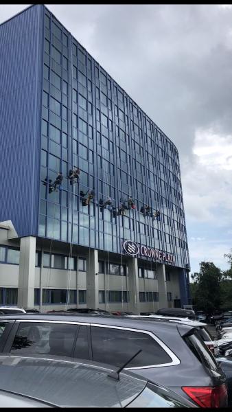 City High Rise Window Cleaning