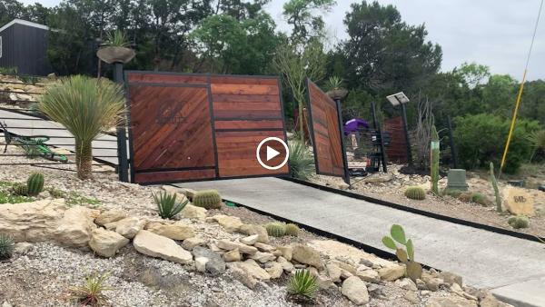 Southern Craftsman Fence and Deck