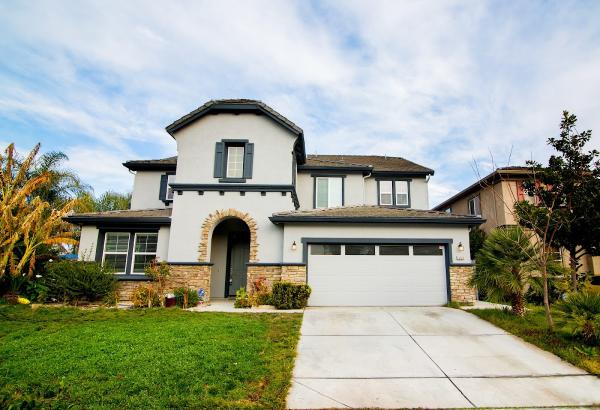 Golden Coast Construction & Restoration