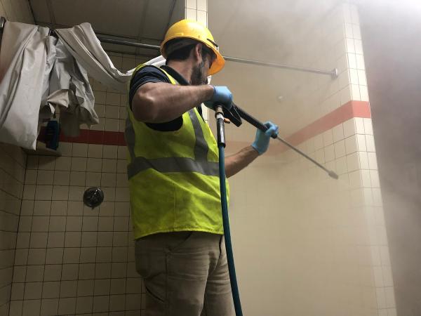 Advantage Maintenance Inc