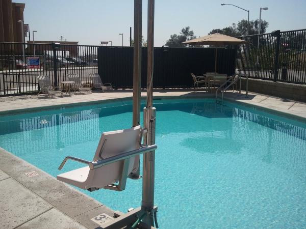 Wight Water Pool Service and Supplies