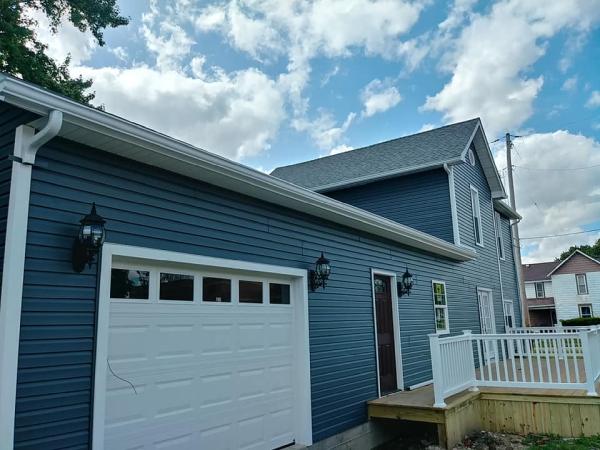 Mike's Seamless Gutters