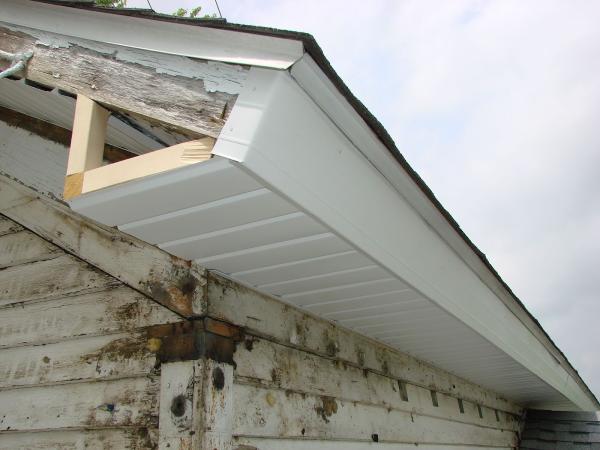 Mike's Seamless Gutters