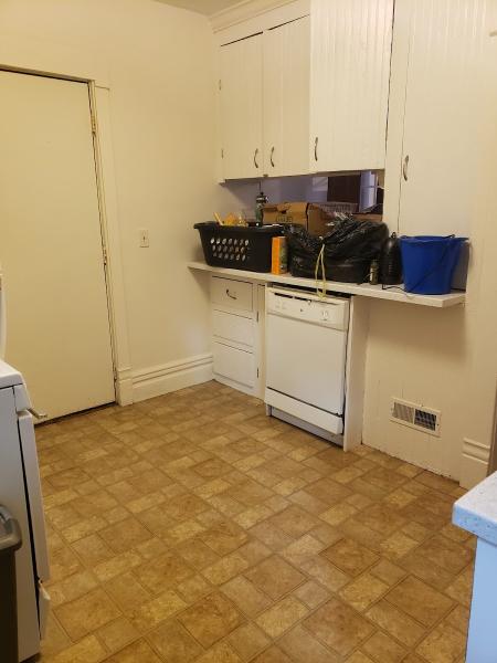 Queen Bee Cleaning LLC