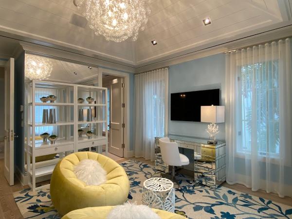 Lian Interiors LLC