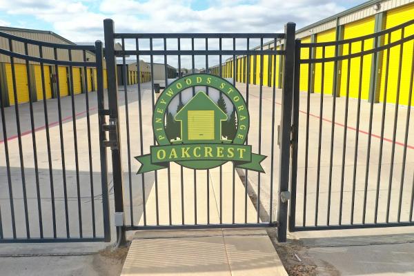 Pineywoods Storage At Oakcrest