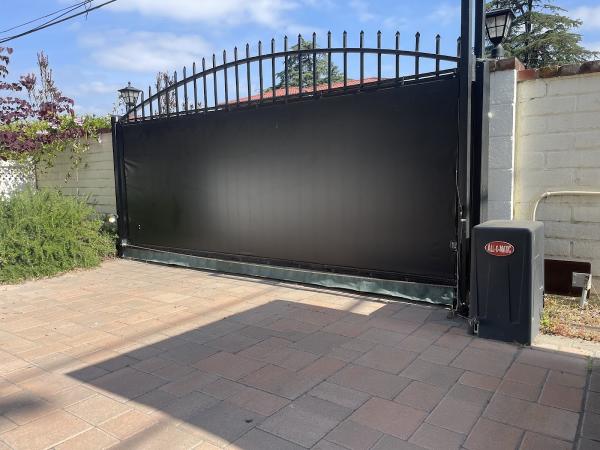 Gates & Garage Door Express Inc