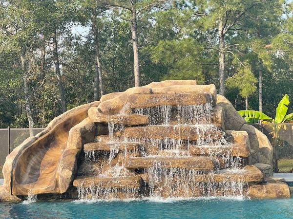 Dreamtek Custom Pools