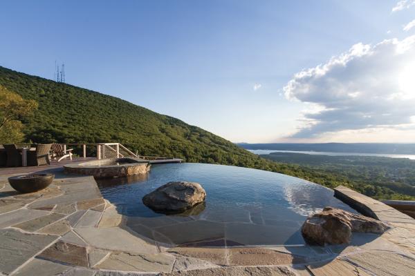 Rainbow Pools & Living Art Design