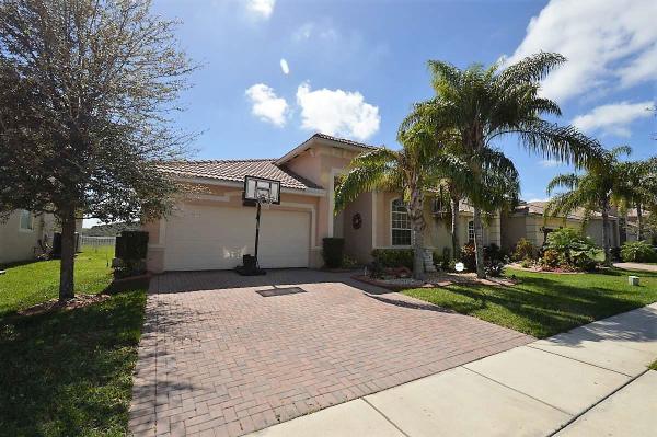 The Chenore Real Estate Group