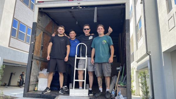 Comfy Moving and Delivery LLC