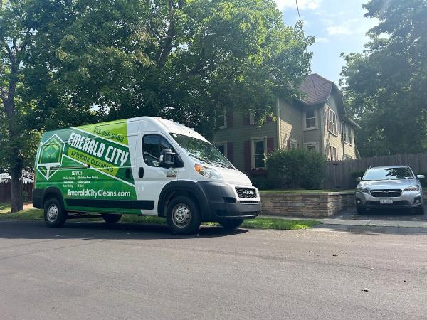 Emerald City Window Cleaning