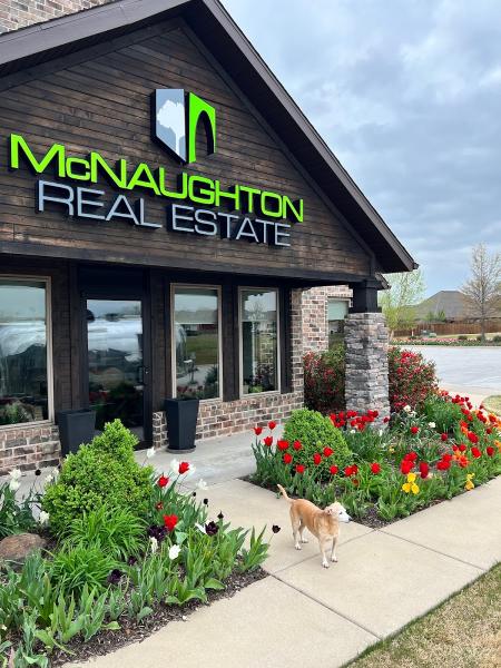 McNaughton Real Estate