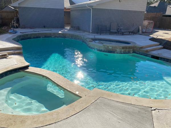 LB Pool Services LLC