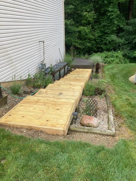 Lee Custom Carpentry Llc