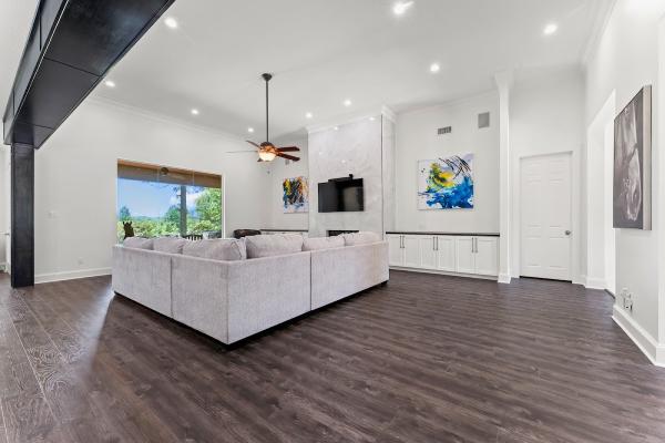 Trucustom Cabinets