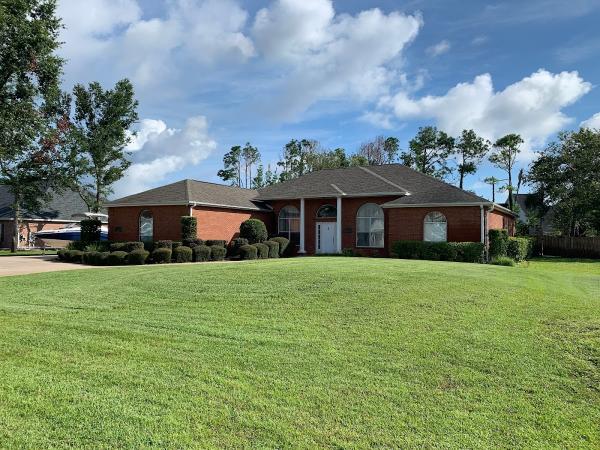 850 Curb Appeal