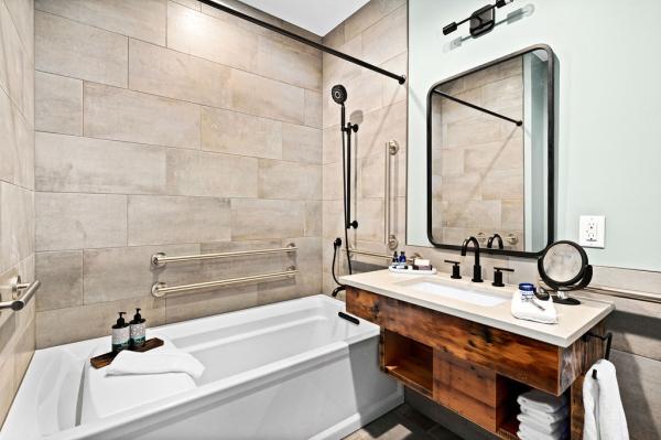 Knutson Custom Construction