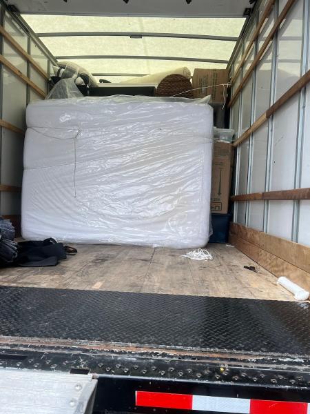 Movers & More