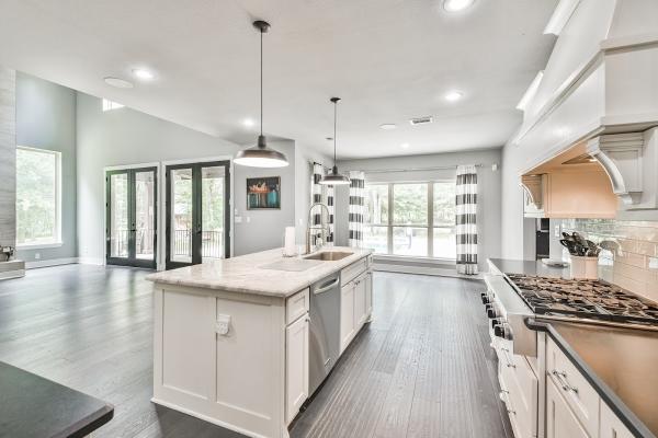 Reaves Realty Group