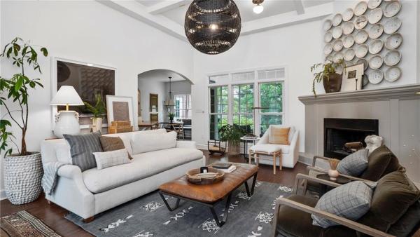 Forney Group by Livian