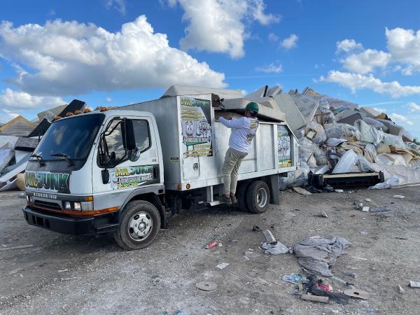 Mr.junk • Removal in Miami