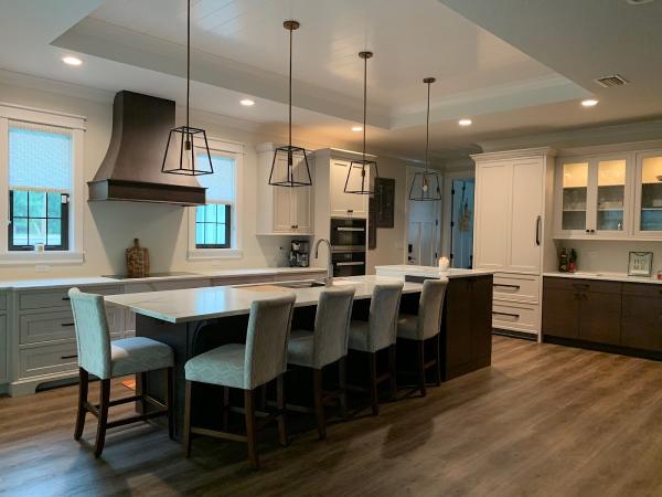 D & D Custom Cabinets