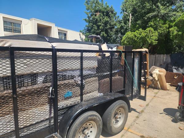 Island Strong Hauling & Junk Removal