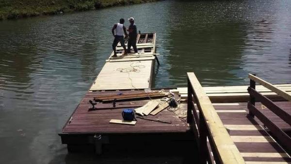 Waterside Docks & Piers