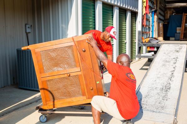 Student Movers