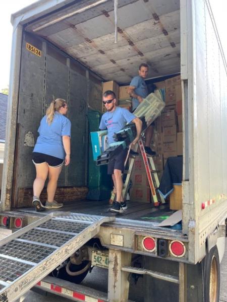 Eagle Movers