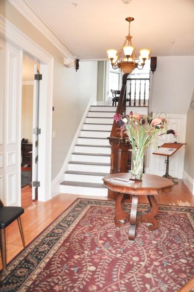 Re/Max New Horizons
