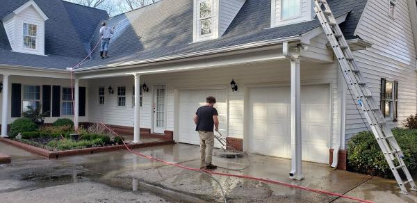 Pro Exteriors Pressure Washing and Services LLC
